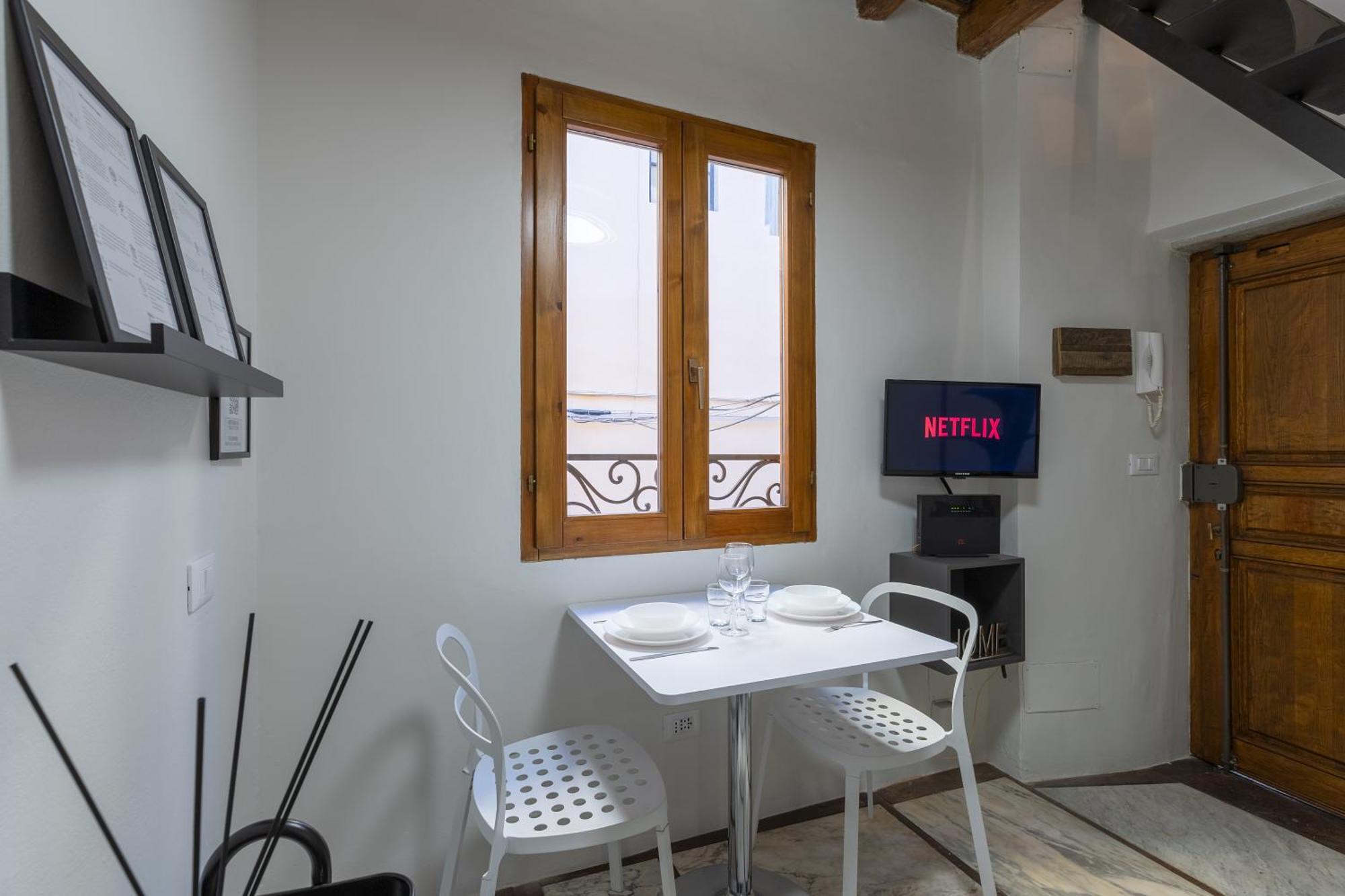 Apartamento Uffizi-ponte Vecchio Mini Loft Con Affreschi *